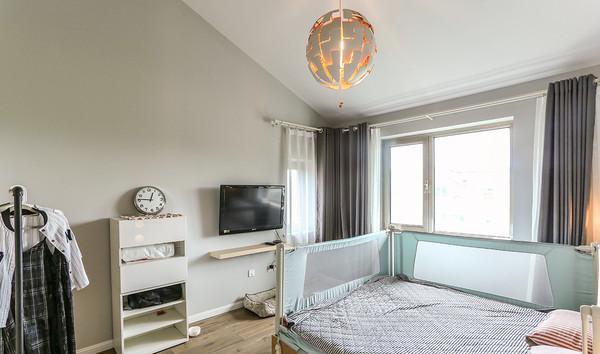 168㎡四室一厅,硬装省心软装细心,不可方物的美