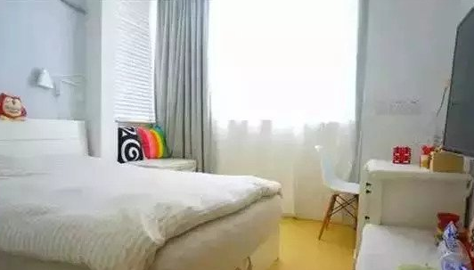 这30㎡的超小型老房子,竟改造出了5个房间!